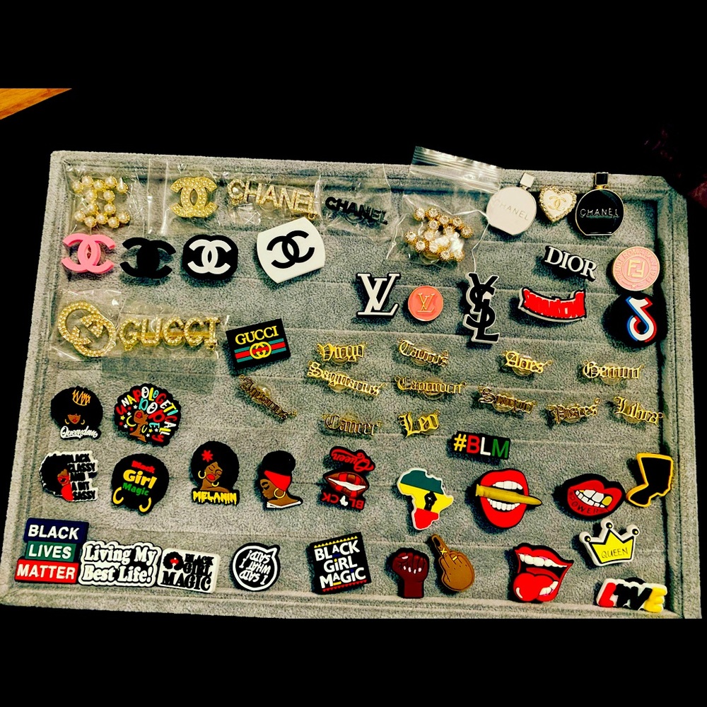 Croc charms